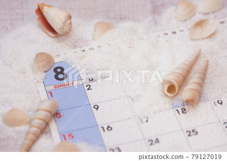八月夏天的形象 八月夏天的形象 79127019