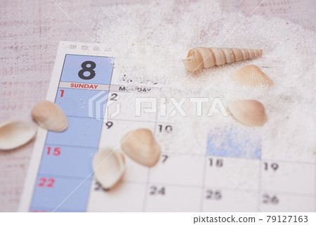 八月夏天的形象 八月夏天的形象 79127163