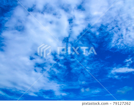 Early summer sky 79127262