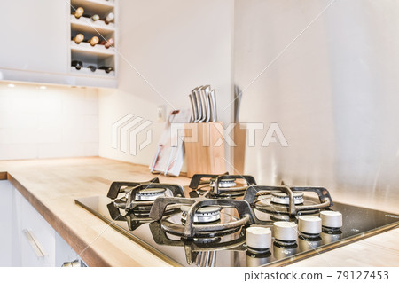 Beautiful kitchen design 79127453