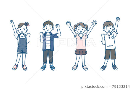 活力四射的少男少女、朋友、小朋友、小學生、低年級、微笑、全身插畫 79133214