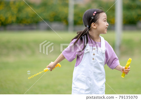 Children lifestyle play Children lifestyle play 79135070