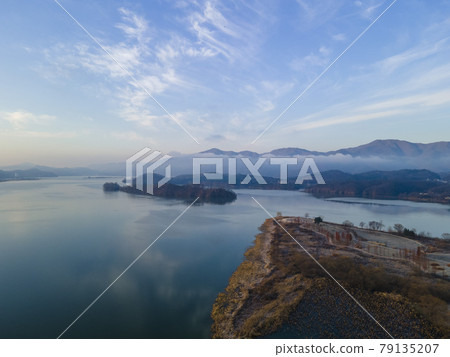 A two-headed landscape 79135207