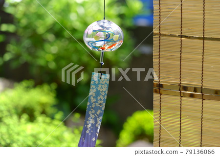 日式花園搖曳風鈴1 79136066