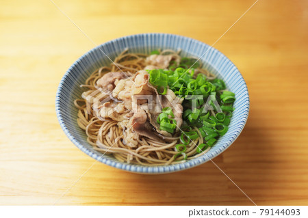 肉蕎麥麵 79144093