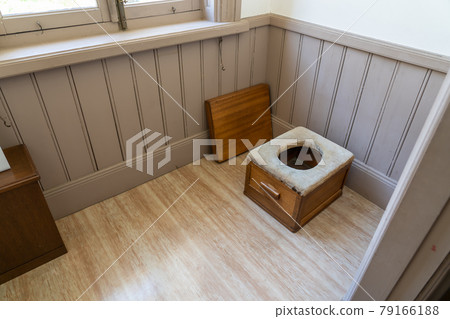 鳥取縣鳥取市春粉筆西洋樓神風閣內部天鵝絨馬桶 79166188