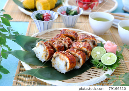 Eel bar sushi lunch Eel bar sushi lunch 79166810