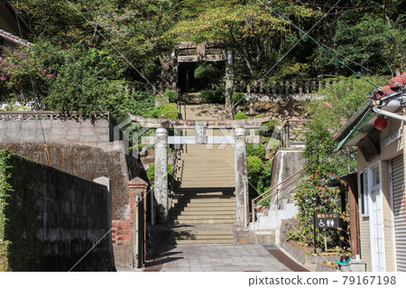 Awazu Suwa Shrine Awazu Suwa Shrine 79167198