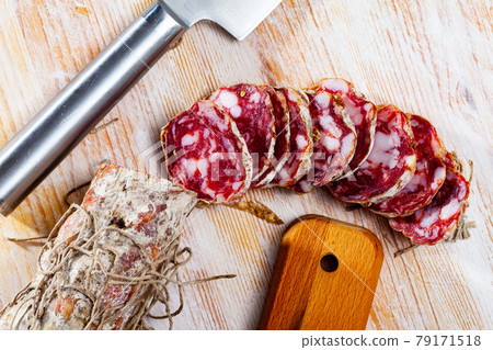 Sliced Salame piacentino Sliced Salame piacentino 79171518