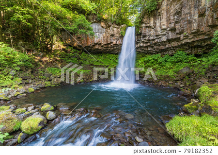 (Shizuoka Prefecture) Manjo Waterfall in Izu (Banjo no Taki) 79182352