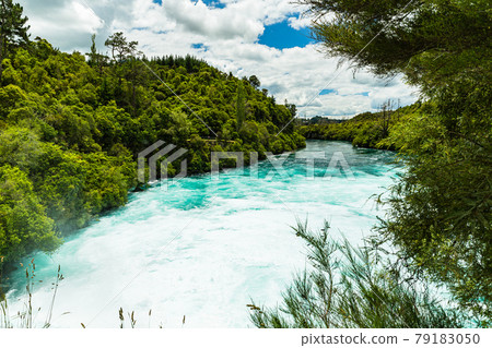 新西蘭陶普的胡卡瀑布 79183050