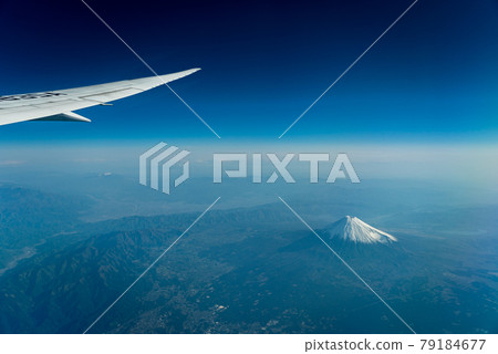 Mt. Fuji morning noon bright airline engine aerial view winter cloudy clouds mountaintop volcano world cultural heritage bird's-eye view Mt. Fuji morning noon bright airline engine aerial view winter cloudy clouds mountaintop volcano world cultural heritage bird's-eye view 79184677