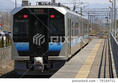 奧羽本線 GV-E400(五能線→津輕線發車) 奧羽本線 GV-E400(五能線→津輕線發車) 79184752