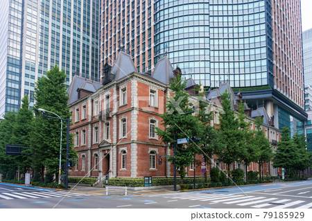 Mitsubishi Ichigokan Art Museum 79185929
