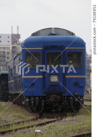 Blue Train Passenger Car (2021) detained in Oku Rolling Stock Center 79186952