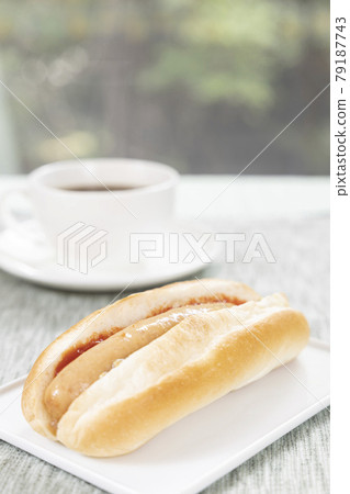 Delicious pork sausage hot dog and hot coffee Delicious pork sausage hot dog and hot coffee 79187743