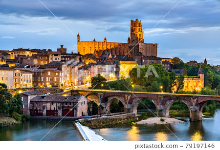The Cathedral and the Old Bridge in Albi, France The Cathedral and the Old Bridge in Albi, France 79197146