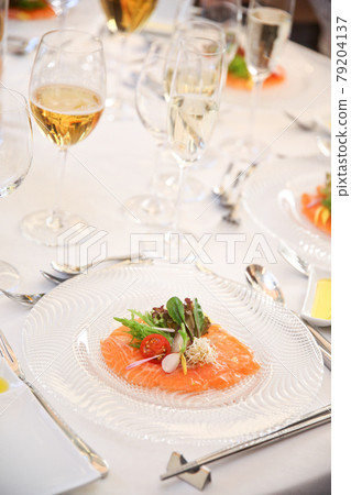 Carpaccio, an appetizer I ate at my wedding meal Carpaccio, an appetizer I ate at my wedding meal 79204137