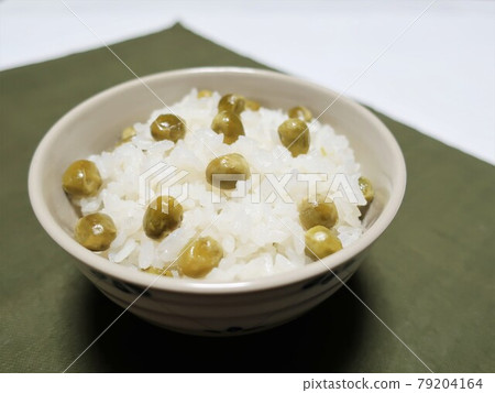 Delicious bean rice Delicious bean rice 79204164