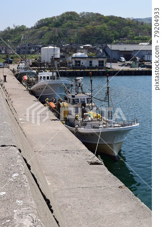 Yura Fishing Port A fishing port for landing high-quality seafood 79204933