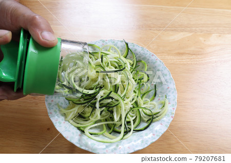 Vegetable Noodle Cutter Vegetable Noodle Cutter 79207681