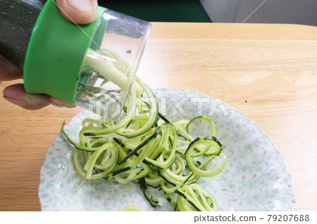 Vegetable Noodle Cutter Vegetable Noodle Cutter 79207688