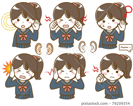 耳朵異常的女學生 79209354
