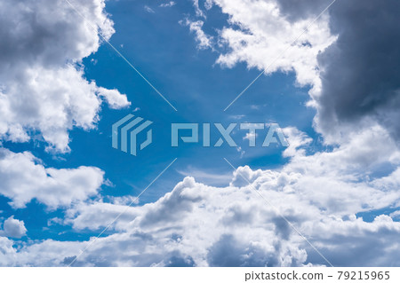 Beautiful Cloudscape on the blue skies, abstract background. 79215965