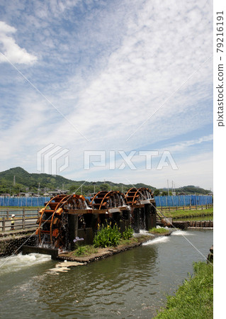 朝倉的Hishino Triple Water Wheels“Hishino Triple Water Wheels”6月開始運營的場景 79216191