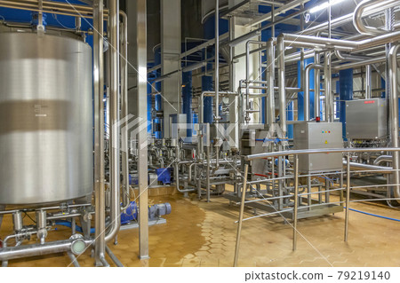 Technological equipment for production of beer in factory shops Technological equipment for production of beer in factory shops 79219140
