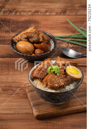 台灣 小吃 控肉飯 Braised pork belly rice 台湾風肉丼 コンロウファン 79220234