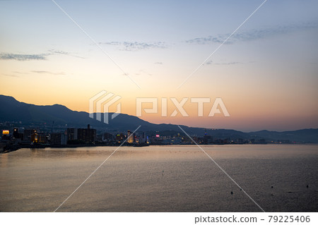 Sunset at Beppu Bay 79225406