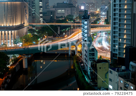 Night view of Osaka city (Osaka) Nakanoshima district Night view of Osaka city (Osaka) Nakanoshima district 79228475