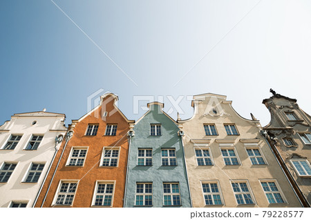 Colorful old houses at Dlugi Targ Long Market street in Gdansk, Poland 79228577
