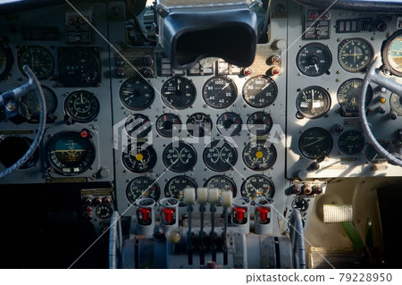 Flight Deck 79228950
