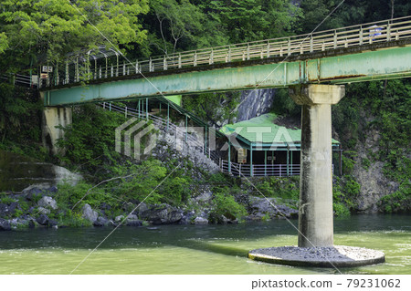 Ikurado entrance, Niimi City, Okayama Prefecture Ikurado entrance, Niimi City, Okayama Prefecture 79231062