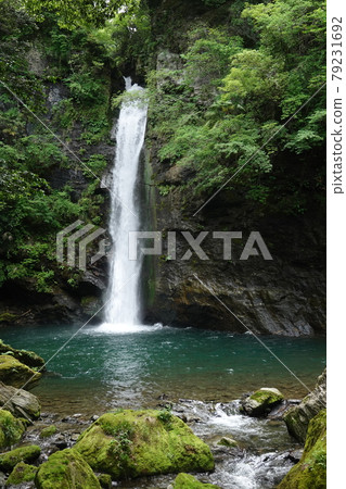 Tonto Lu瀑布 79231692