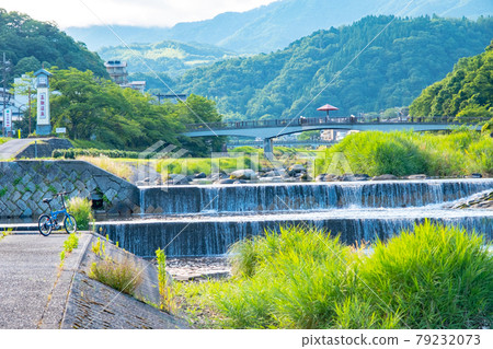 Clear stream and fresh green Misasa Onsen Clear stream and fresh green Misasa Onsen 79232073