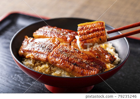 Grilled eel 79235246