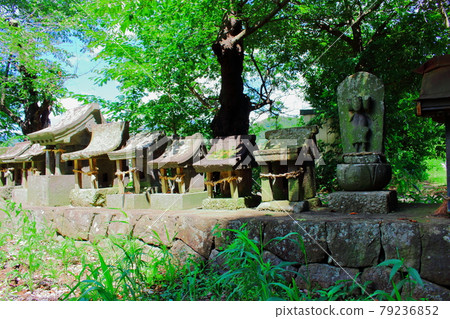 Ancient shrine and stone monument 2107 Ancient shrine and stone monument 2107 79236852