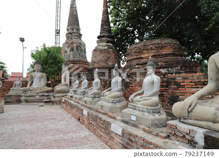 Thai Ayutthaya Wat Yai Chai Monkong 79237149