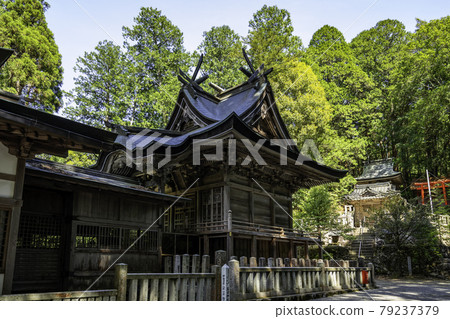 Takaoka Shrine Main Hall Maniwa City, Okayama Prefecture Takaoka Shrine Main Hall Maniwa City, Okayama Prefecture 79237379