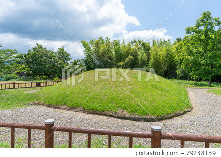 Hirabaruiseki, Itoshima City, Fukuoka Prefecture Hirabaruiseki, Itoshima City, Fukuoka Prefecture 79238139