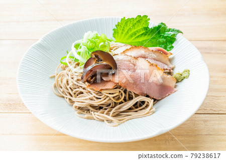 Cold duck soba 79238617