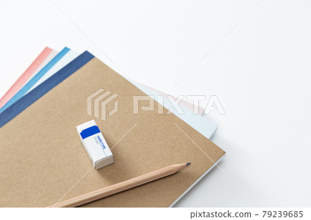 筆記和書寫工具 筆記和書寫工具 79239685