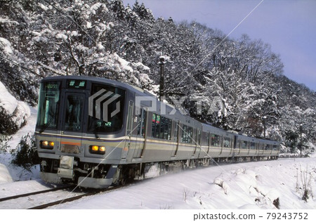 JR West 223 series JR West 223 series 79243752