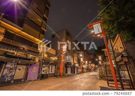 Tokyo, Asakusa at night 79248887