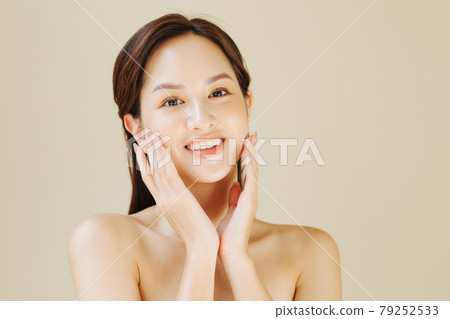Women beauty Women beauty 79252533