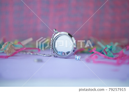 Silver necklace for woman, shining crystals with pink decorations. Luxury silver jewelry chains with glass and crystals. Small Beautiful precious metal present for woman. Luxury expressions Silver necklace for woman, shining crystals with pink decorations. Luxury silver jewelry chains with glass and crystals. Small Beautiful precious metal present for woman. Luxury expressions 79257915