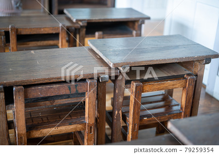 Scenery of the classroom at Jinjo Elementary School 79259354